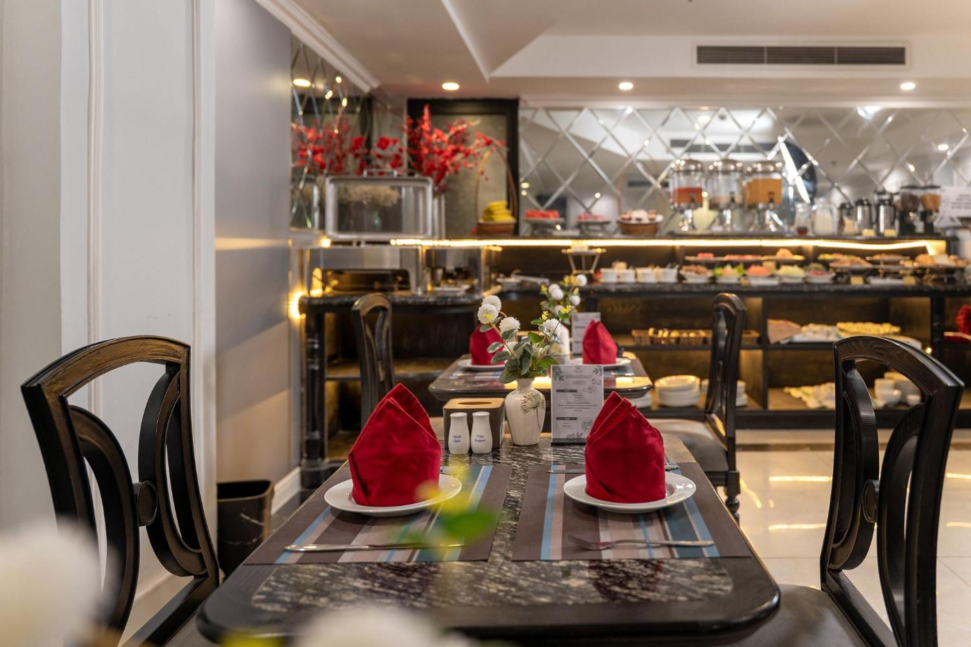 Amara Hanoi Hotel And Spa Esterno foto